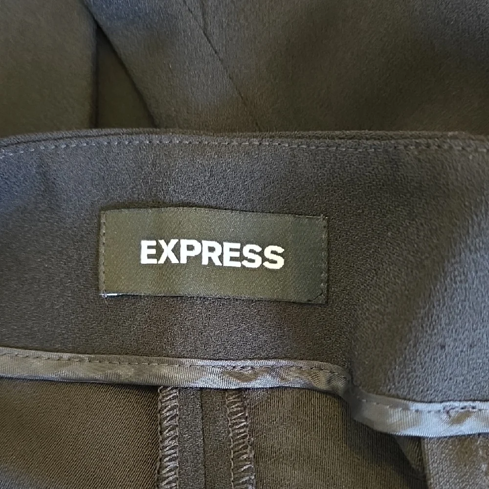 Express Black Cropped Culottes - Women's Size 6 - Picture 8 of 10